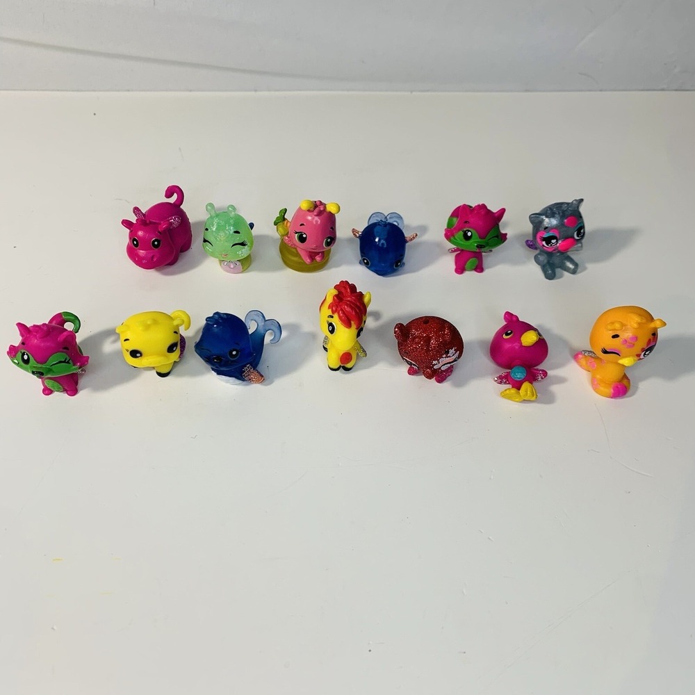 Hatchimals Colleggtibles Lot of‎ 13 Mini Figures